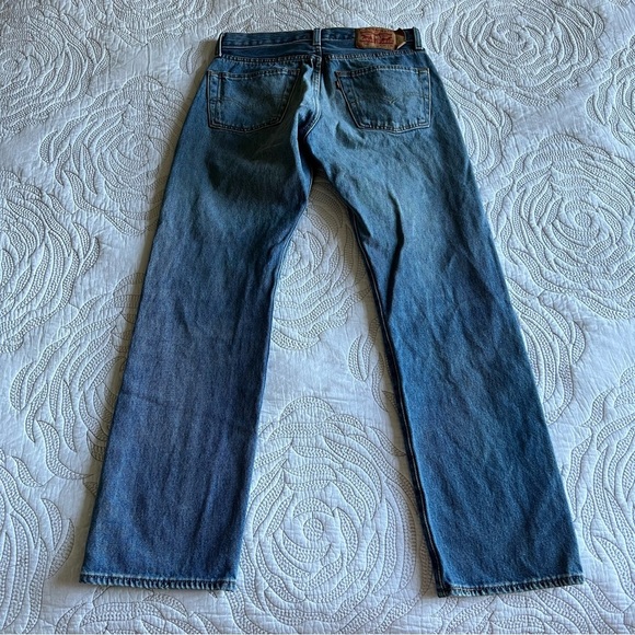 Levi's - 501 Original Fit Jeans - Meet Me at The Greek - Medium Wash - Picture 8 of 12